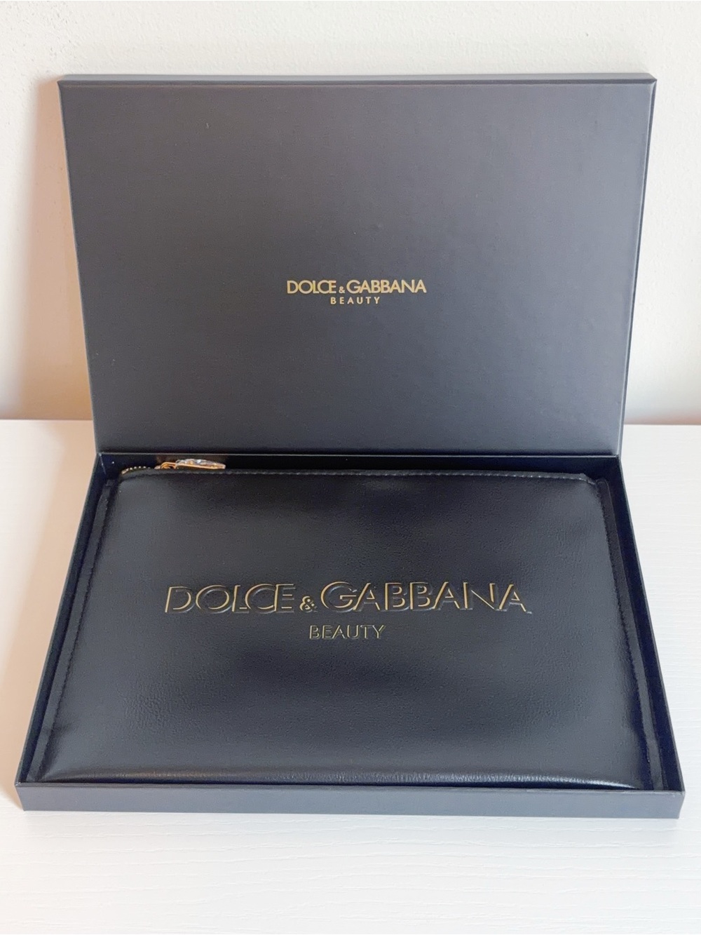 Dolce & Gabbana Beauty Black Makeup Pouch NIB